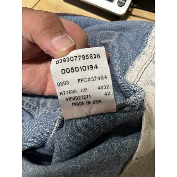 Vintage Levi's 501 Button Fly Jeans Made in USA 31x30 Light Wash 90s Button Fly - Picture 13 of 14